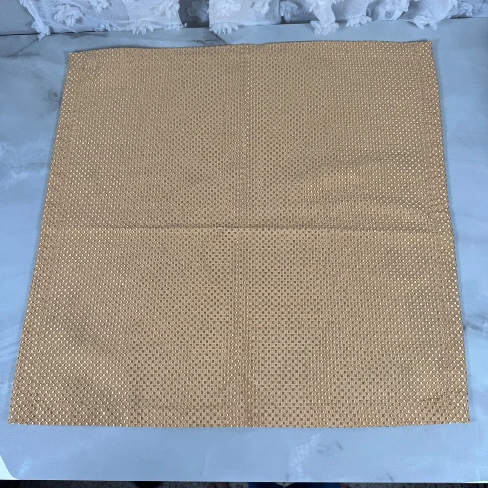 Set of 8 Waterford Cloth Dinner Napkins Gold Monochromatic Dots Textured 20